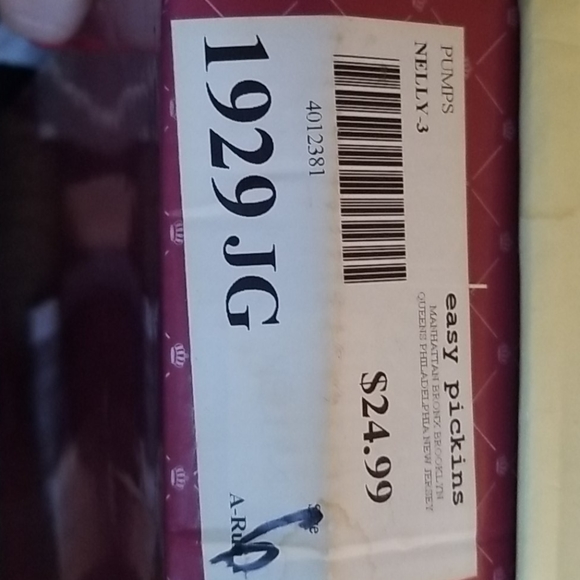 Shoes size 5 - Picture 4 of 4